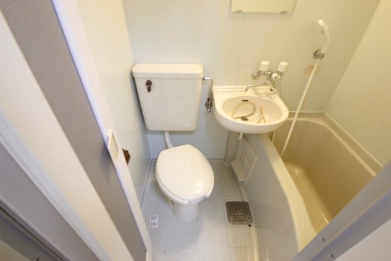 洗面設備　※別部屋の写真です