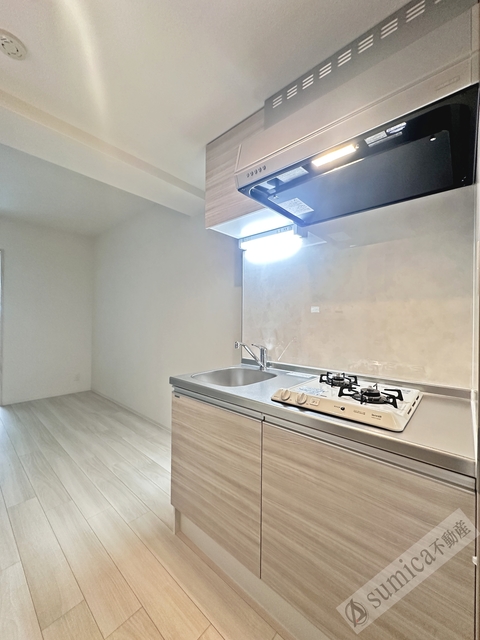 キッチン　ガス２口コンロ完備♪