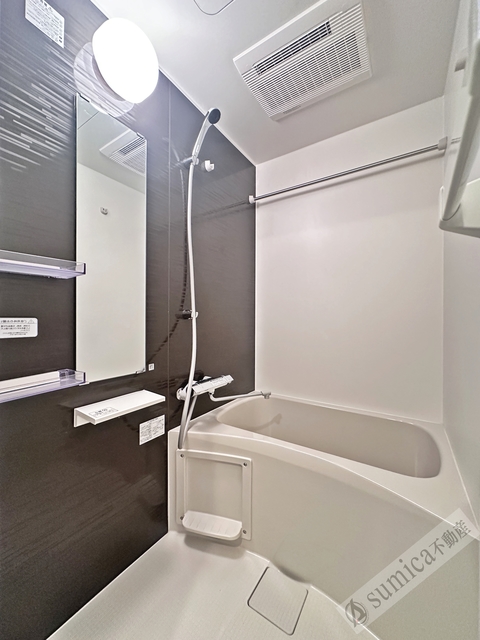 バス・シャワールーム　浴室乾燥機完備で雨の日も安心♪