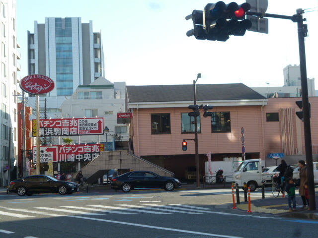 飲食店　ジョナサン川崎柳町店（飲食店）まで853m
