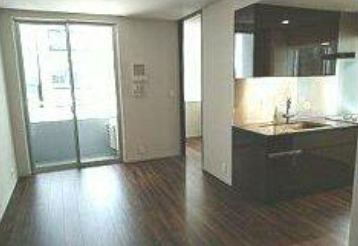 居室・リビング　※別部屋の参考写真です。