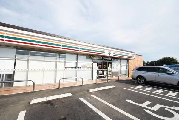 コンビニ　セブンイレブン（コンビニ）まで1000m