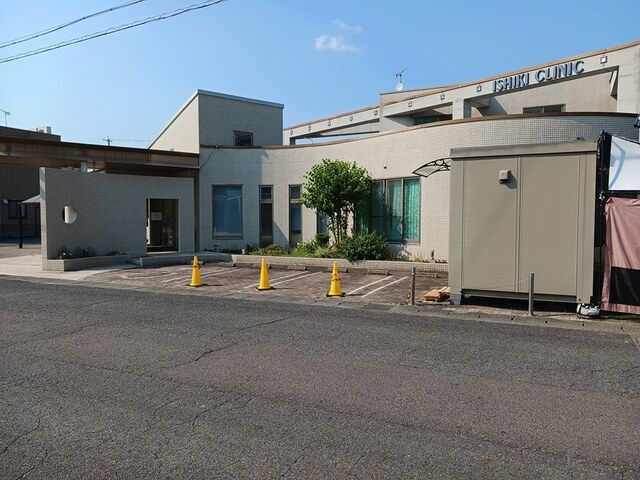 病院　石木クリニック（病院）まで300m