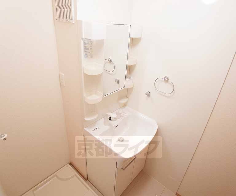 洗面設備　２０２号室写真