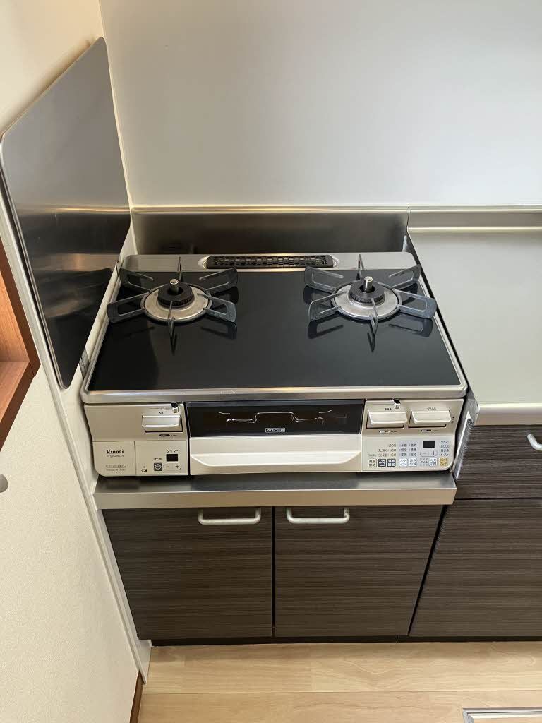 キッチン　二口コンロ