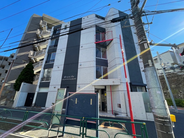 建物外観　★「新井薬師前」駅徒歩９分・オートロック付マンション★