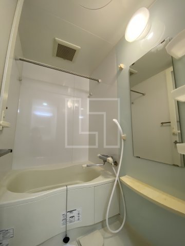 バス・シャワールーム　レジディア靭公園　バスルーム