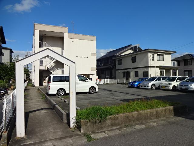 エントランス　外観写真（昼）