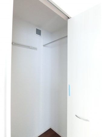 収納　ラクシアポート