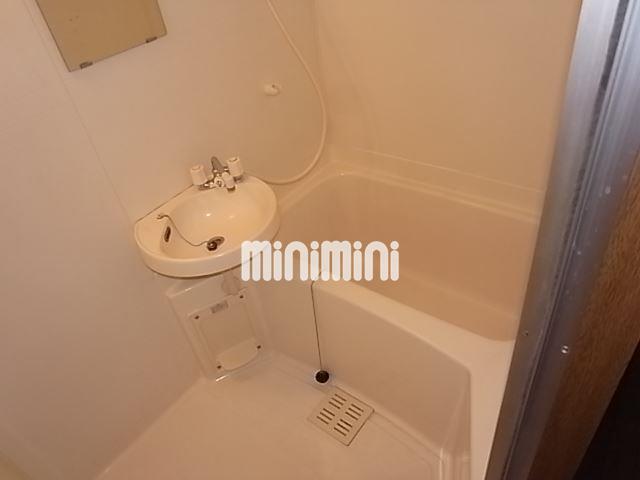 バス・シャワールーム　ゆったりバスルーム