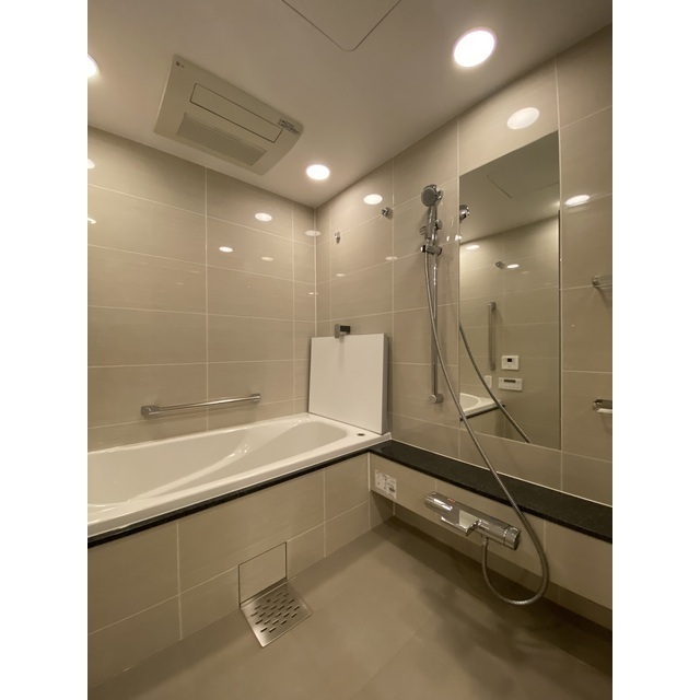 バス・シャワールーム　バス※別部屋参考写真