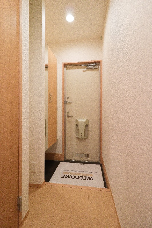 玄関　図面と現状に相違がある場合には現状を優先