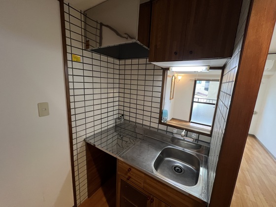 キッチン　※別部屋の写真です