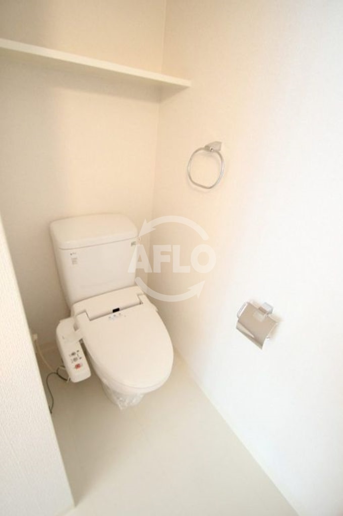 トイレ　ヴェルデカーサ高津　温水洗浄便座