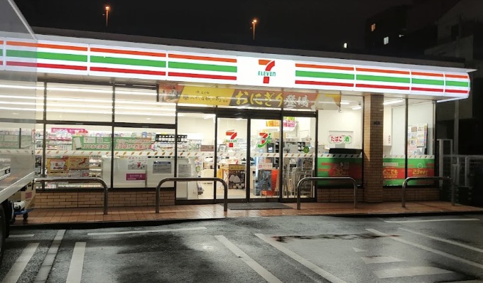 コンビニ　セブンイレブン江東亀戸1丁目店（コンビニ）まで103m