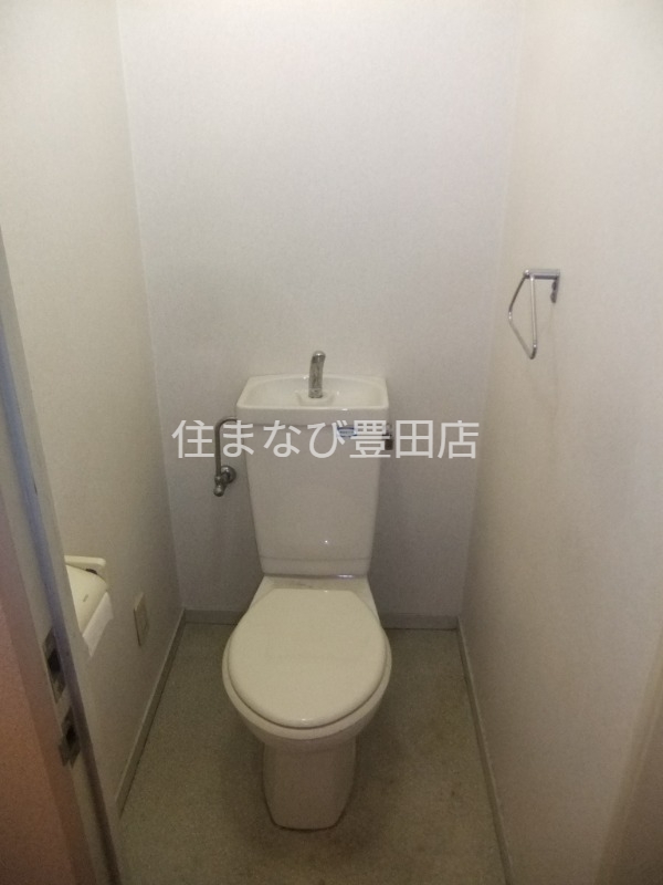 トイレ　同型タイプ