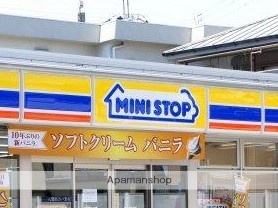 コンビニ　ミニストップ（コンビニ）まで450m