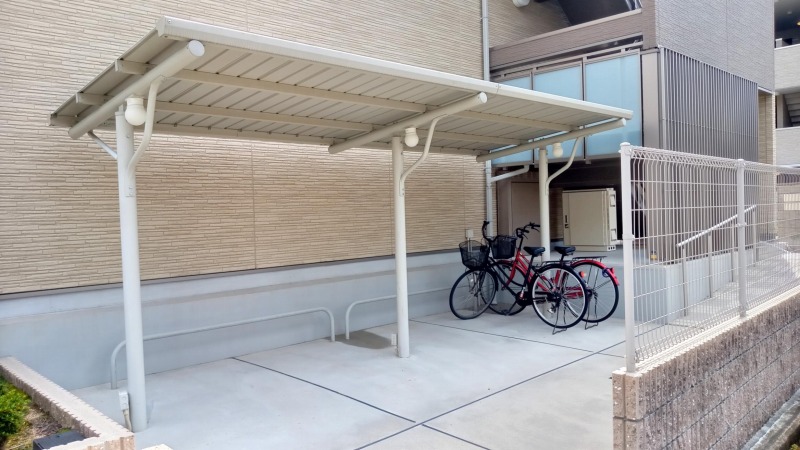 その他　駐輪場です。