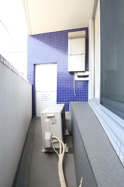 バルコニー　陽当たり良好なバルコニーです