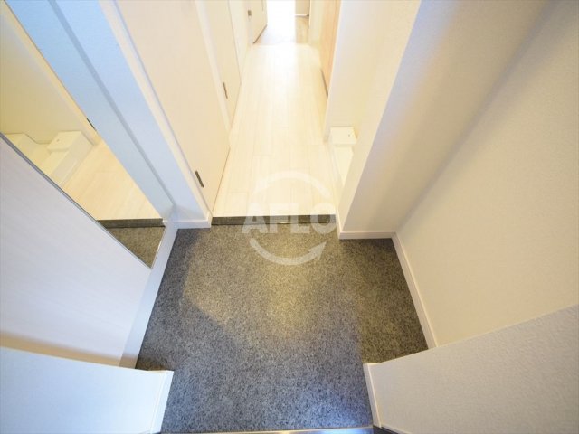 玄関　プレサンス上町台夕陽丘　玄関