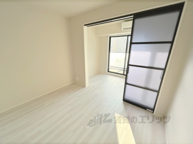 居室・リビング　洋室