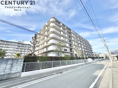 建物外観　エレベータ付きで、ベビーカーや重い荷物があっても便利！