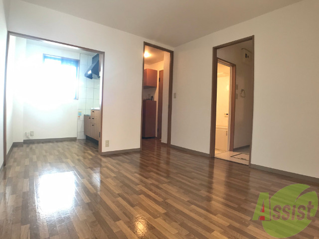 居室・リビング　明るい光が差し込む素敵なお部屋ですね～。