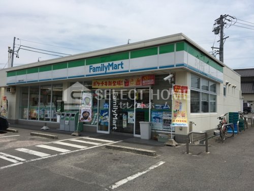 コンビニ　ファミリーマート 岡崎向山町店（コンビニ）まで317m