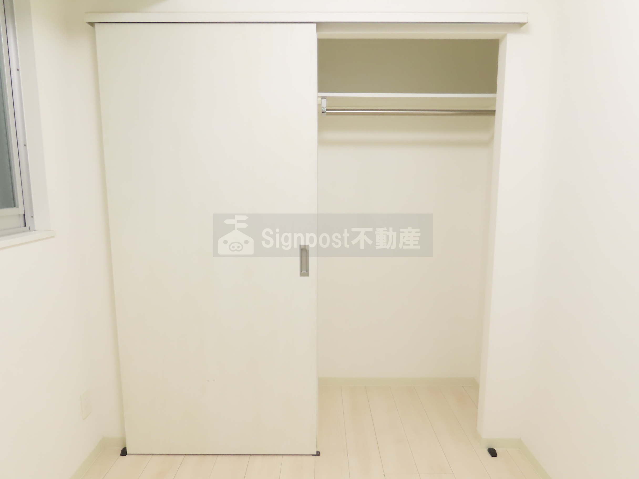 収納　洋室にはクローゼット完備