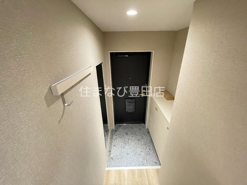 玄関　同型別部屋写真