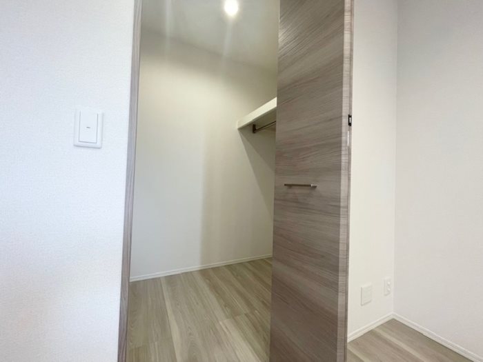 収納　※別号室の写真です。