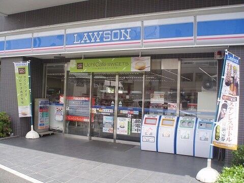 コンビニ　ローソン新宿荒木町店（コンビニ）まで365m