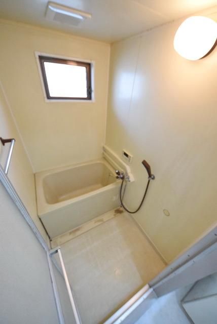 バス・シャワールーム　疲れを癒すバスタイム