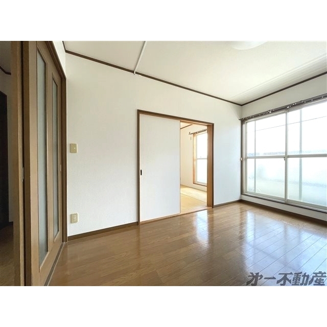 建物外観　洋室