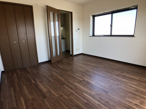 居室・リビング　※写真は他号室です