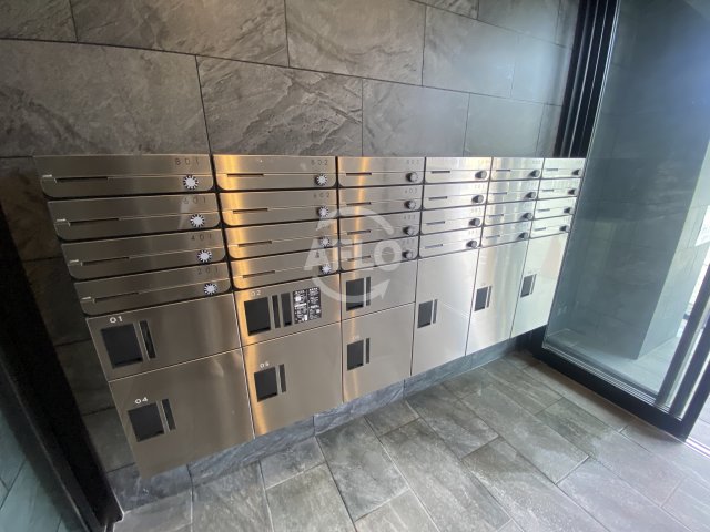 その他設備　エセリアル清水丘　宅配ボックス