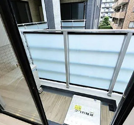 バルコニー　※別部屋の参考写真です。