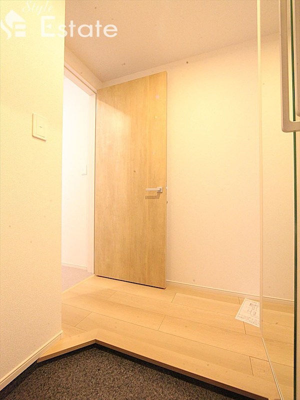 玄関　同仕様写真