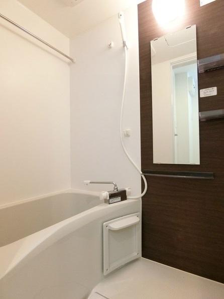 バス・シャワールーム　人気条件の「バス・トイレ別」