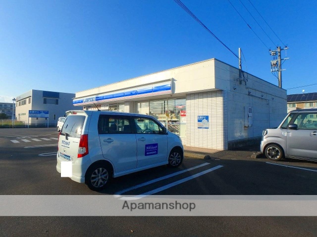 コンビニ　ローソン（コンビニ）まで130m