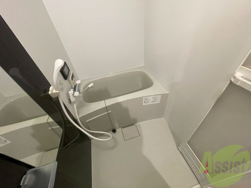 バス・シャワールーム　お風呂です。ゆっくりお風呂につかるのも体に良いですね～