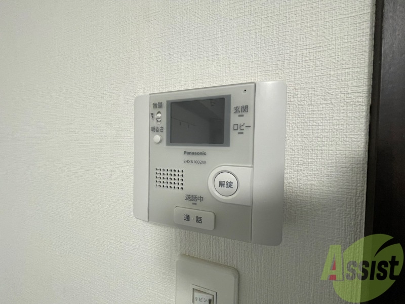 セキュリティ　ＴＶモニター付インターホンです。来客者の顔が見えるので安心！