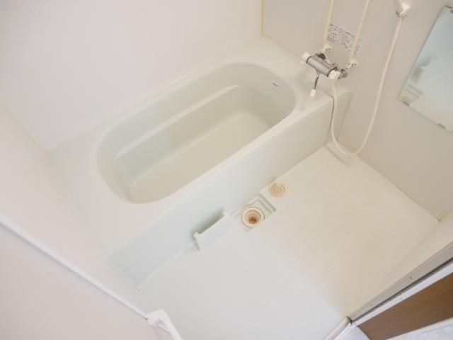 バス・シャワールーム　浴室