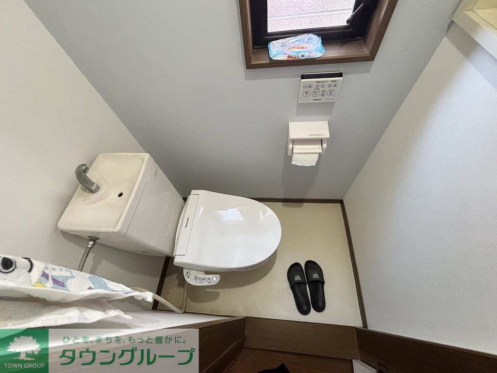 トイレ　トイレ