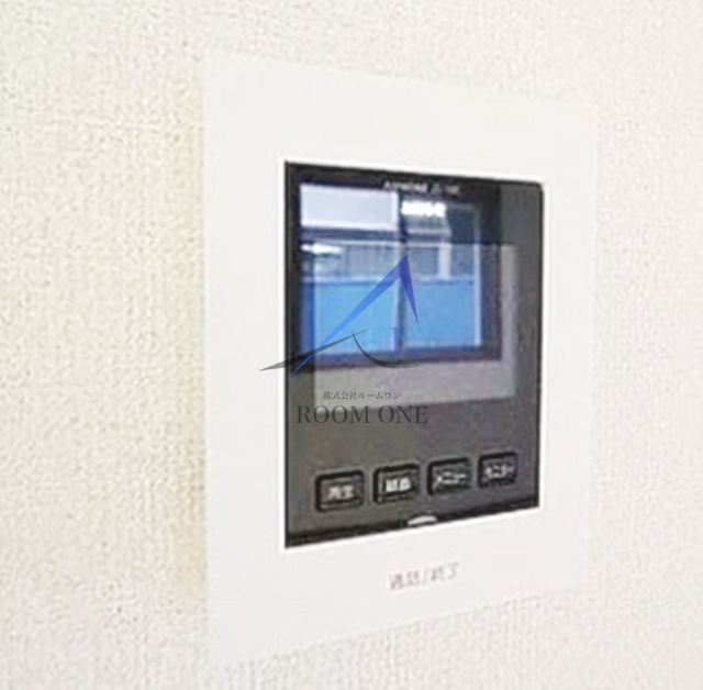 セキュリティ　モニター付きインターホンです。