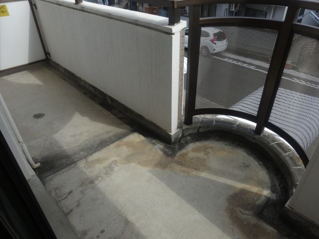 バルコニー　オシャレなベランダです！