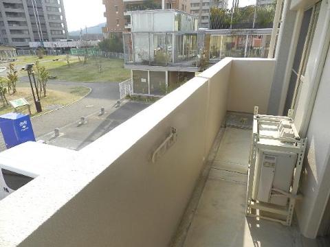 バルコニー　ベランダ