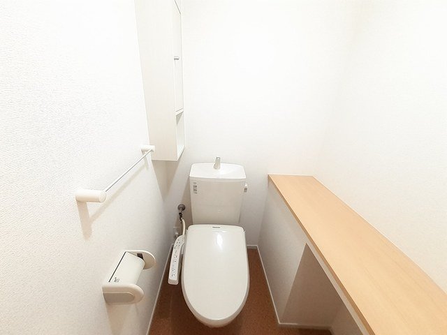 トイレ　シンプルで使いやすいトイレです