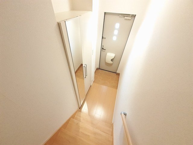 玄関　シンプルで使いやすい玄関です