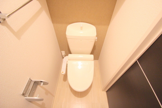 トイレ　※別部屋の写真です